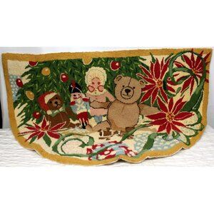 Yorkville Wool Christmas Rug Half Circle Teddy Bear Tree Doll Solider Poinsettia